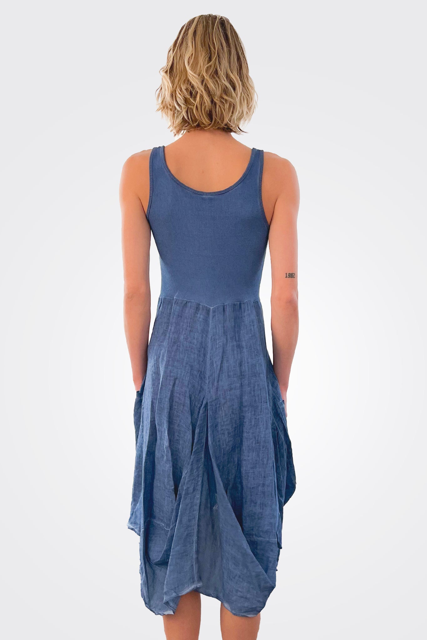 Linen Magic Dress - Blu Notte by Inizio — view 3