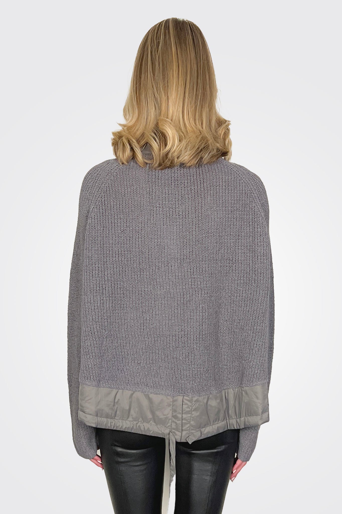 Contrast Pullover - Dark Grey by Rundholz — alternate view