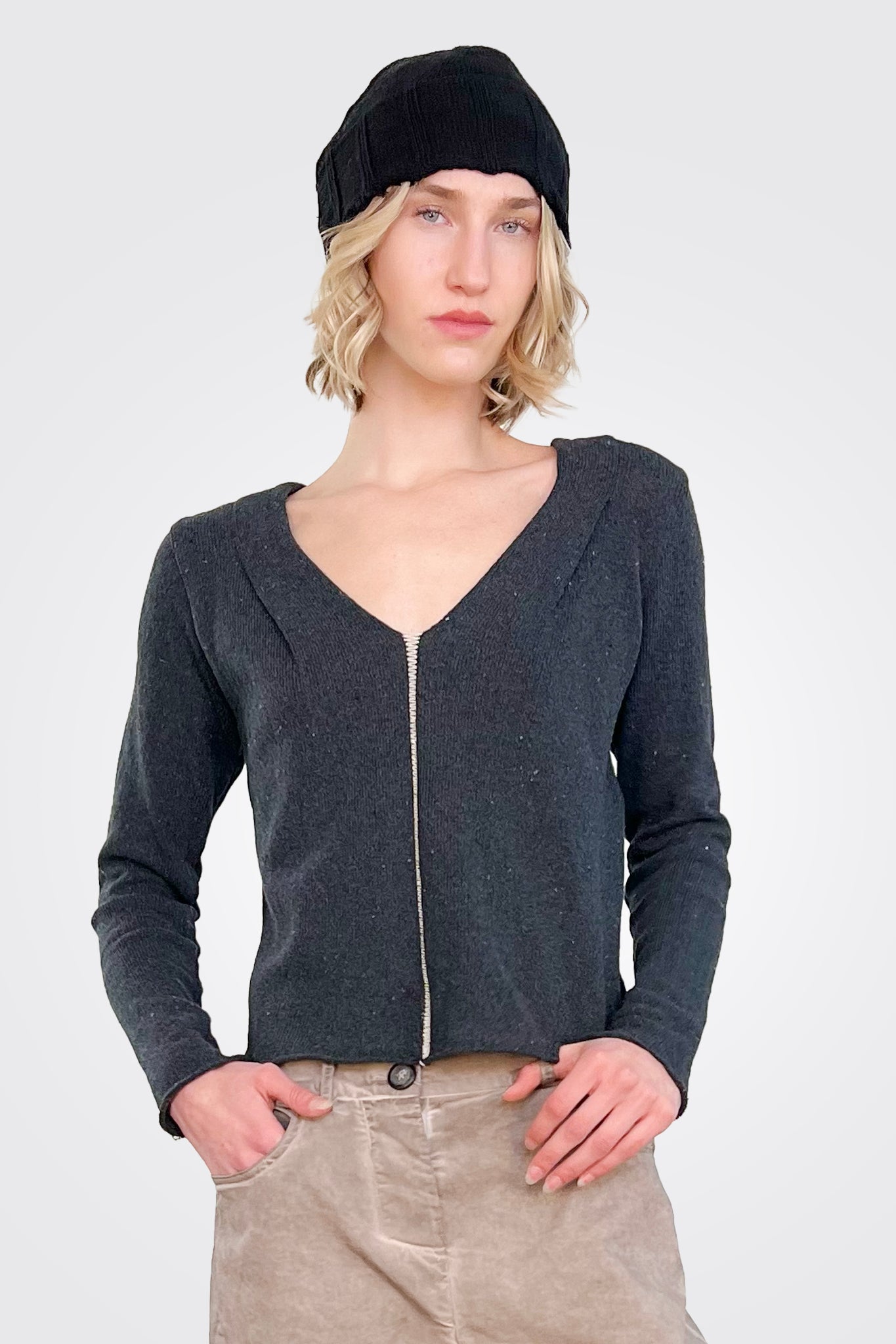 Knitted Hat - Black by Lurdes Bergada | 25 South Boutiques