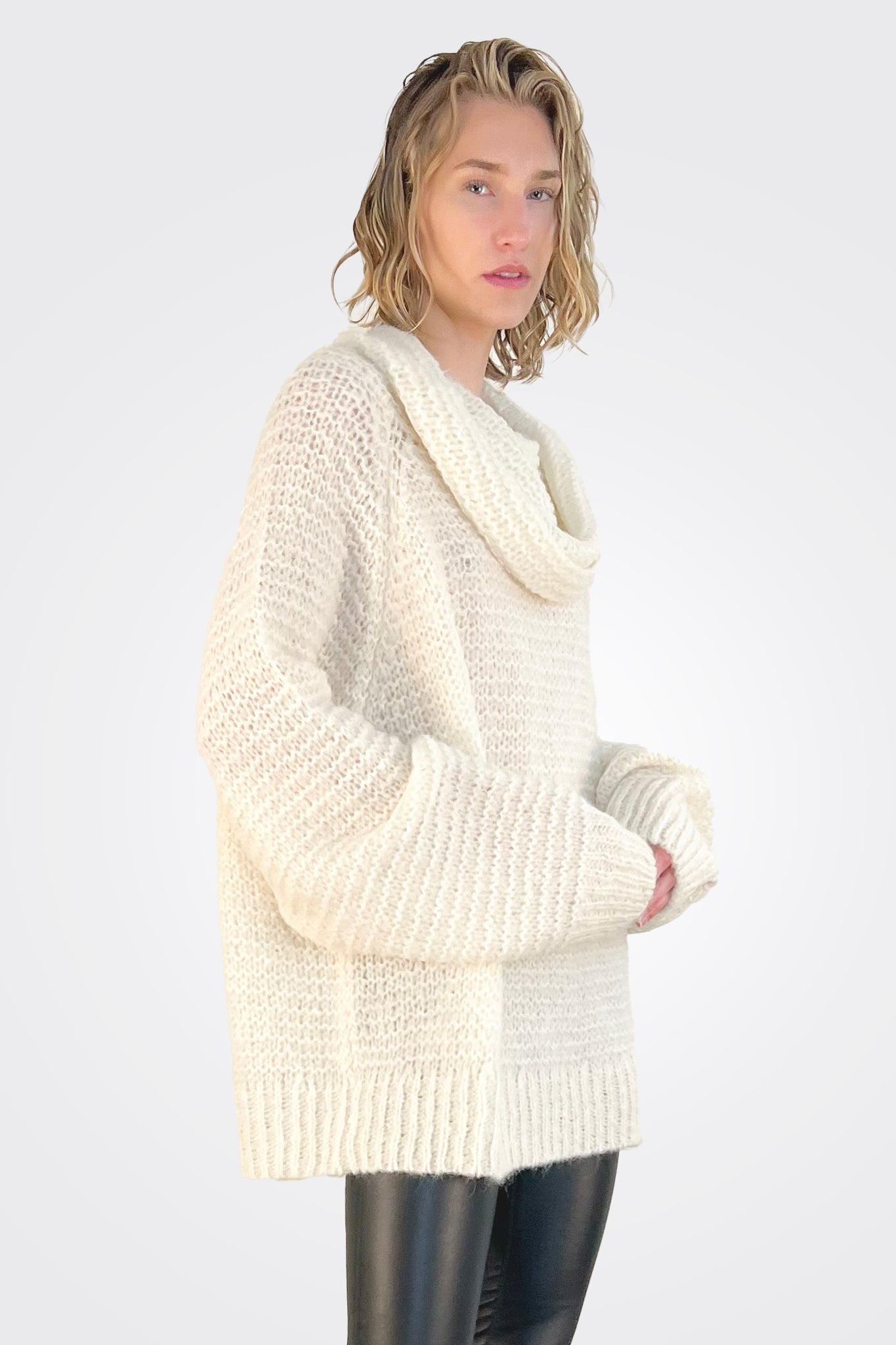 Airi Knitted Sweater - Ivory by Mes Demoiselles | 25 South Boutiques