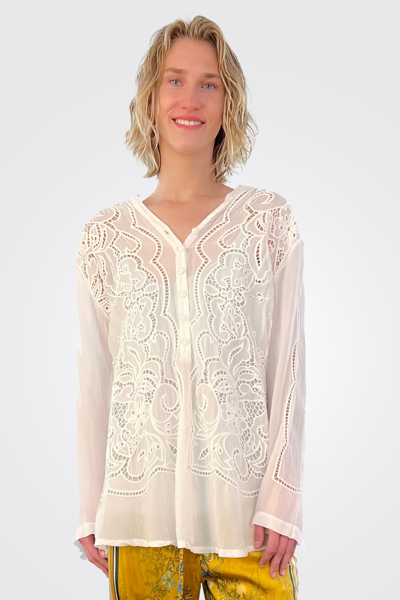 Cauis Blouse - White by Johnny Was | 25 South Boutiques