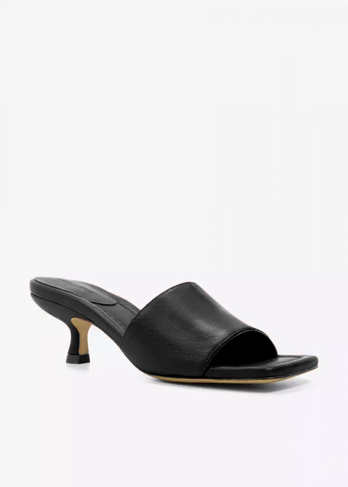 Jone Sandal - Black by Lola Cruz — alternate view