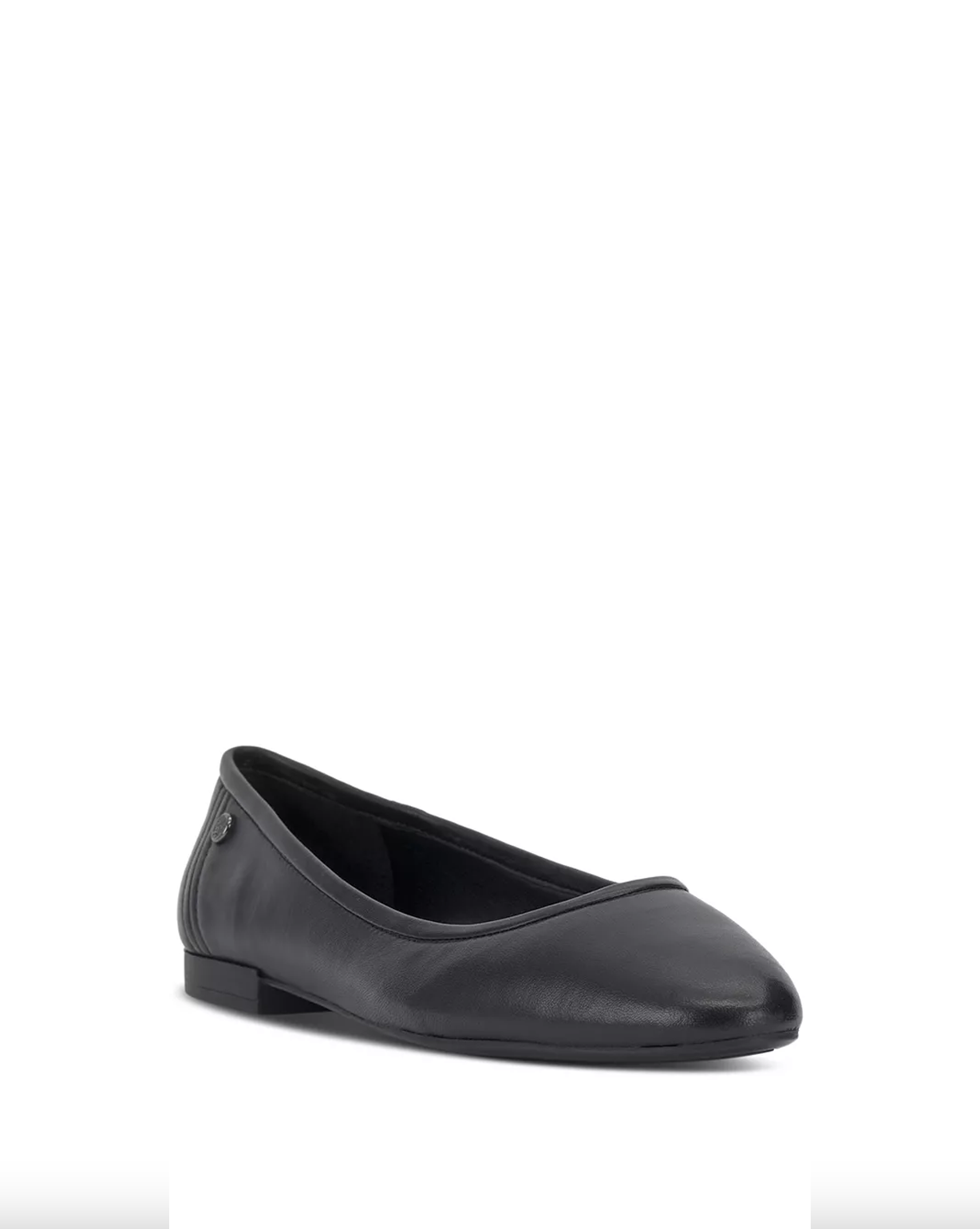 Minndy Flat - Black by Vince Camuto — alternate view