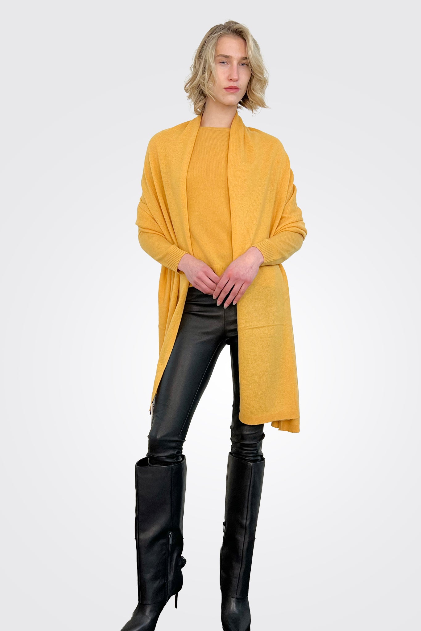 Cashmere Luxe Travel Wrap - Majestic by Alashan Cashmere — alternate view