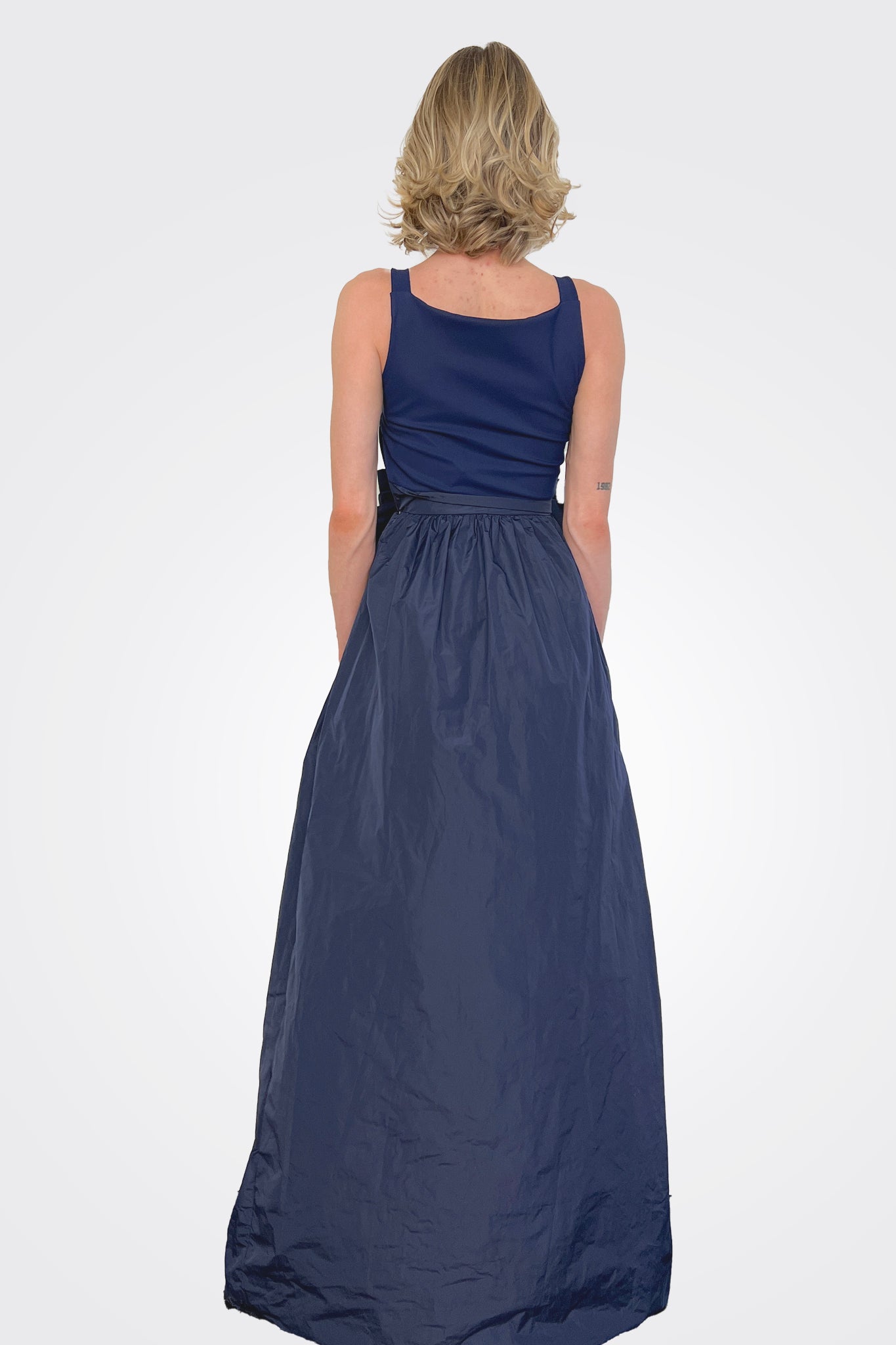 Harlee Taffeta Bow Gown - Blu Notte by Chiara Boni — alternate view