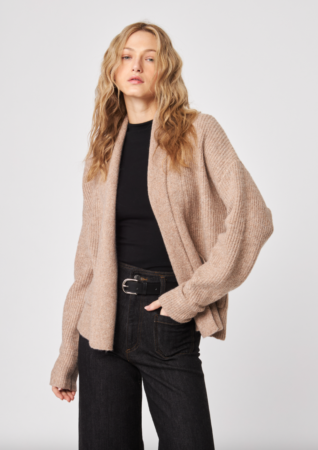 Noah Cardigan - Latte by John & Jenn | 25 South Boutiques