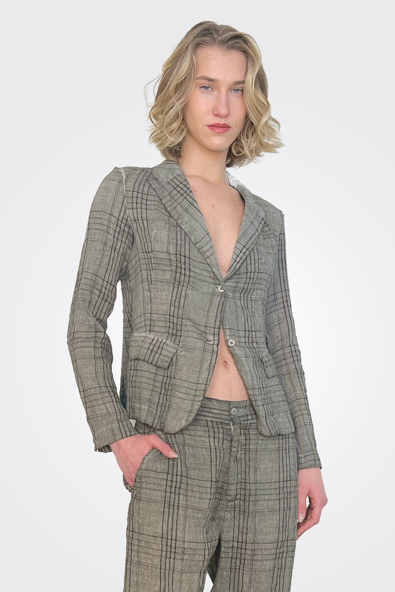 Plaid Blazer - Grey by Transit Par-Such | 25 South Boutiques