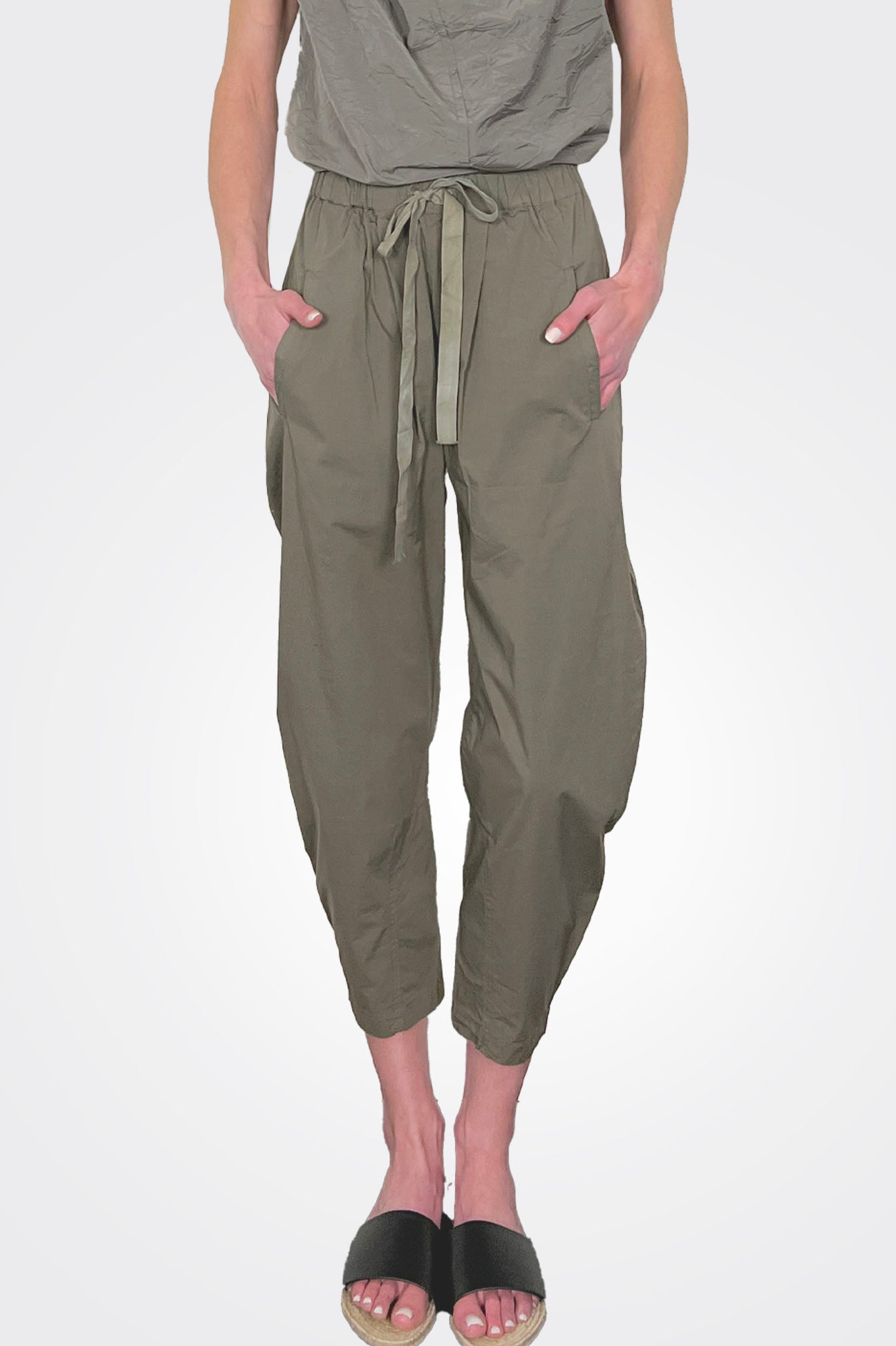 Basic Cotton Easy Pants - Safari by Kristensen — alternate view
