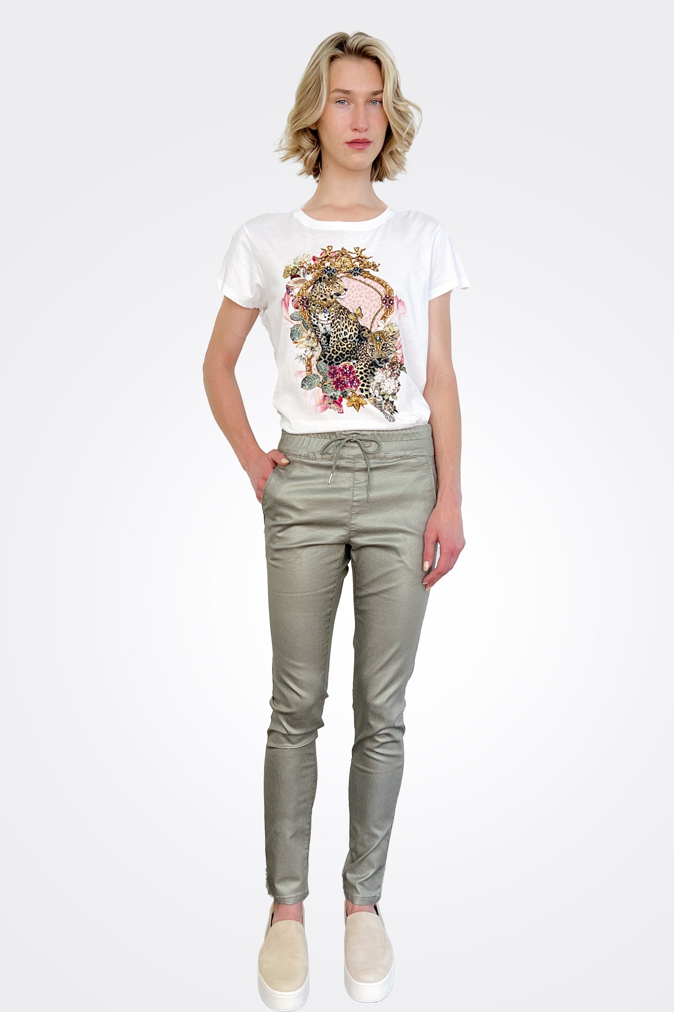 Shely Pants - Sage by Bevy Flog | 25 South Boutiques