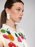 Louisa Linen Shirt - Flowers by Vilagallo — alternate view