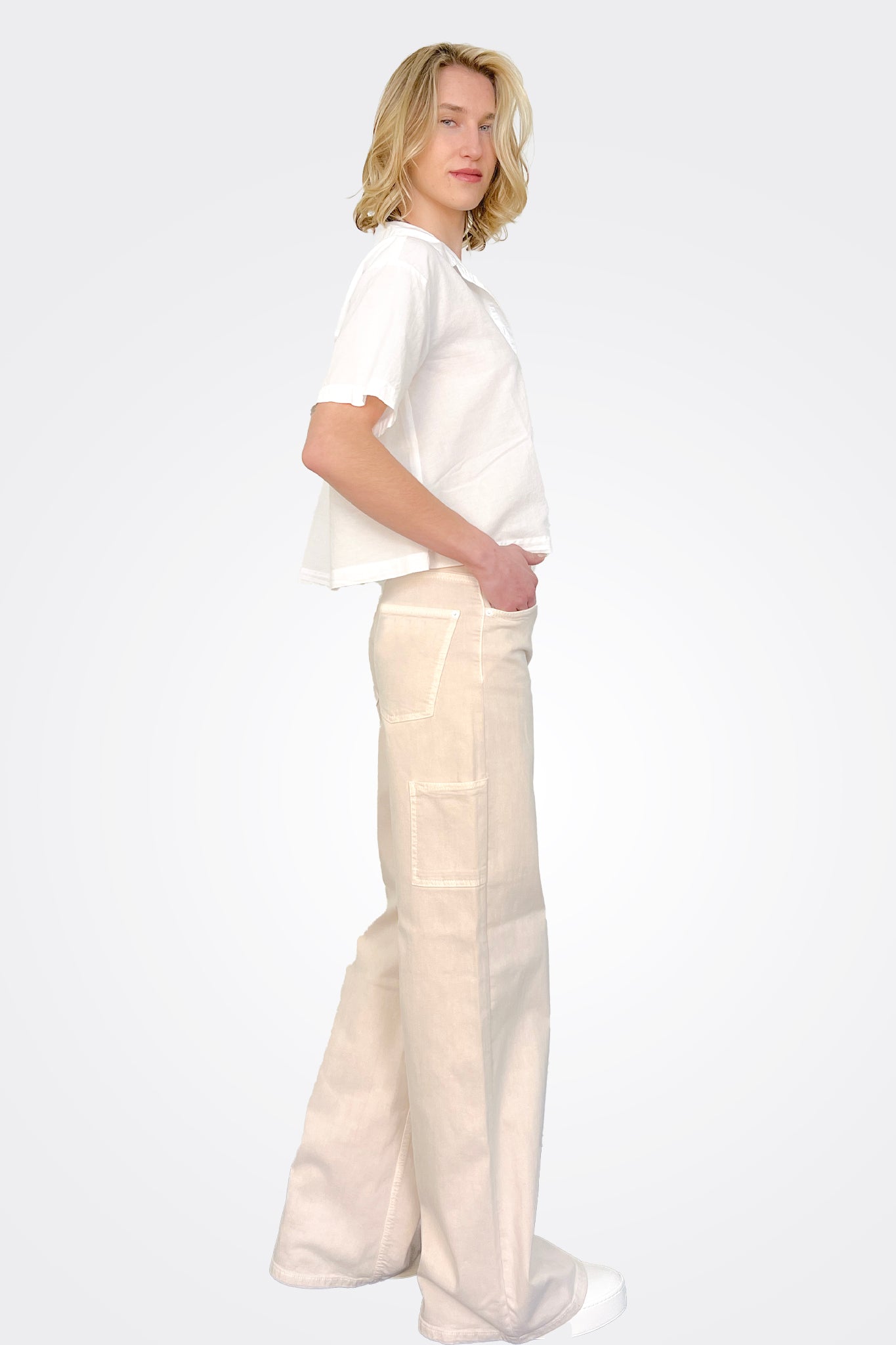 Alia Wide Leg Jean - Stone by Cambio — view 3