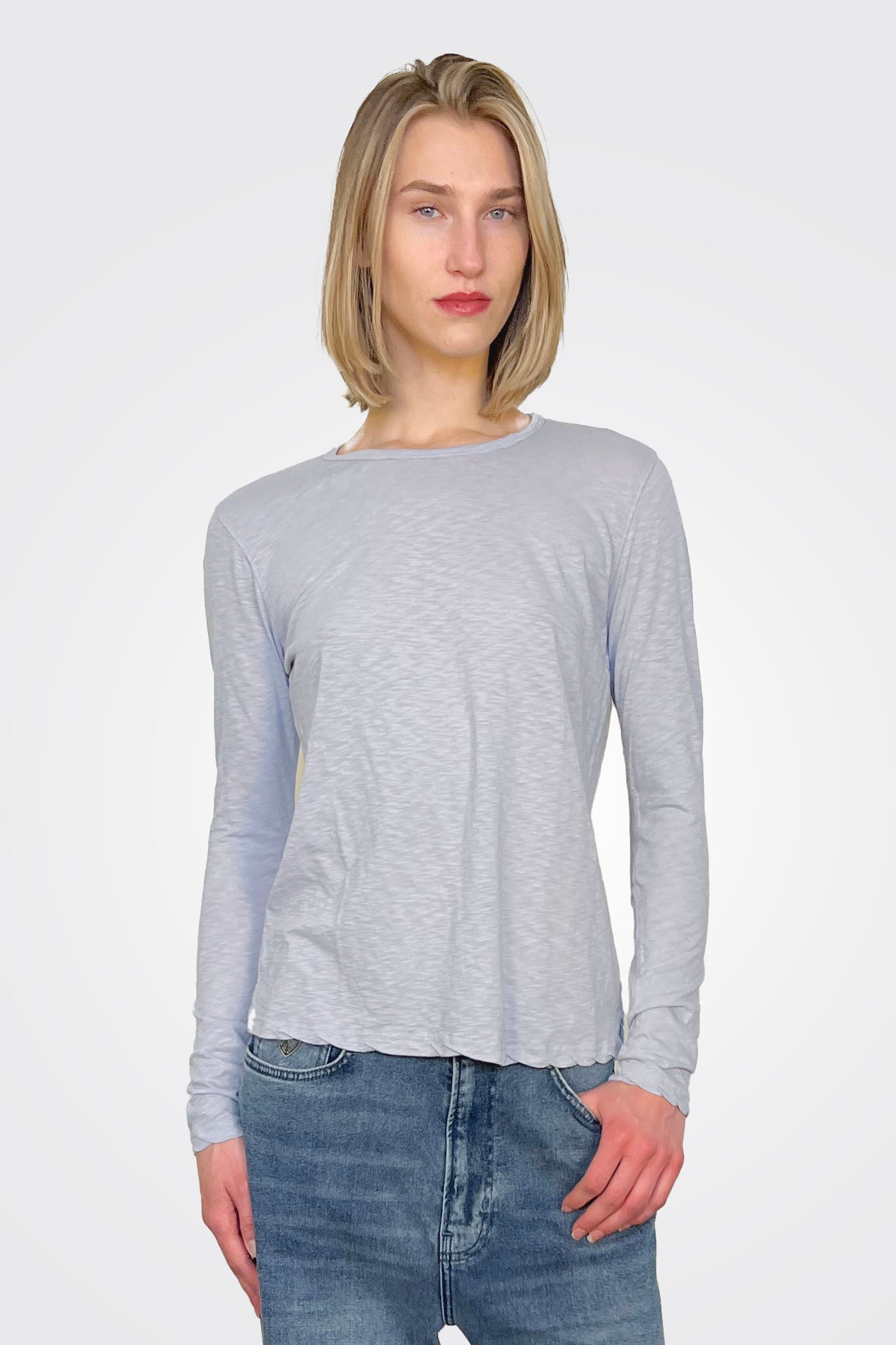 Long Sleeve Crewneck - Blue LInen by Sundry | 25 South Boutiques