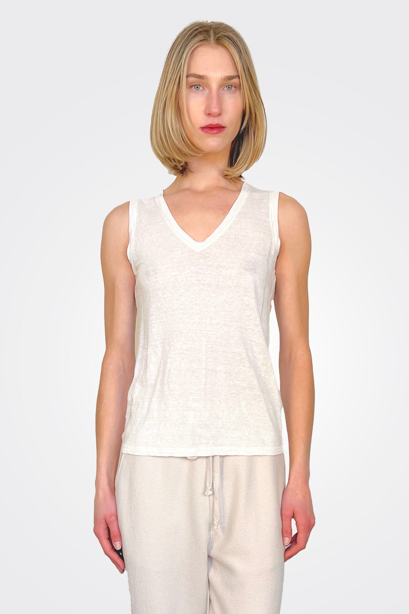 V Neck Tank - White by Transit Par-Such | 25 South Boutiques