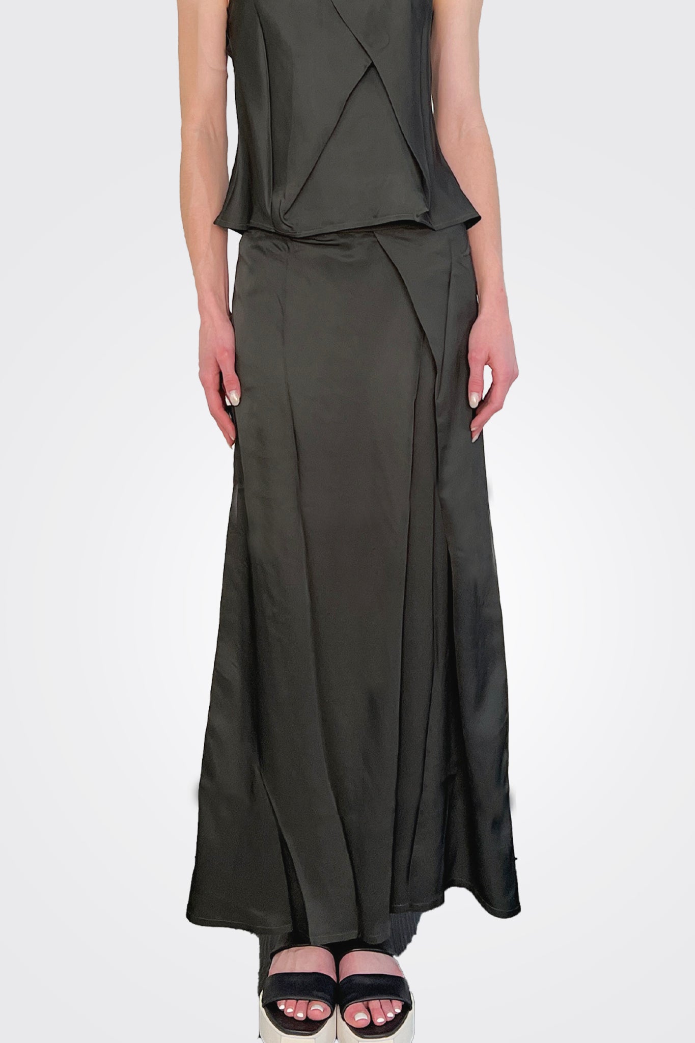 Bjarka Skirt - Tarmac by Rabens Saloner — alternate view
