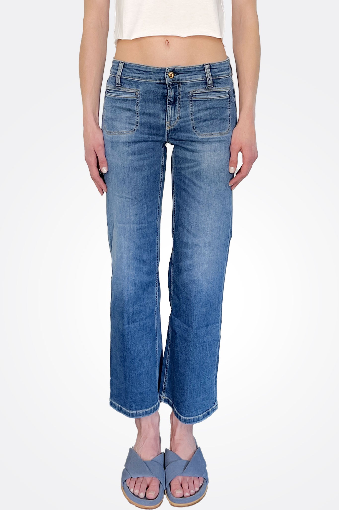 Tess Patch Pocket Jean - Blue by Cambio — alternate view
