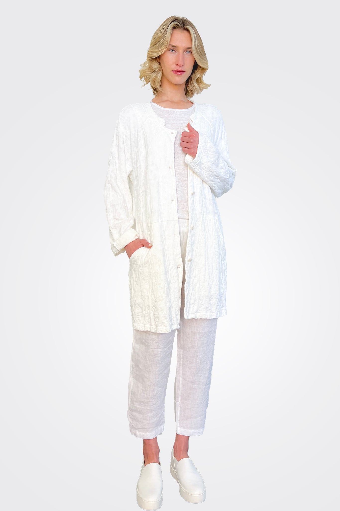 Floral Cotton Linen Jacquard Knitted Mid Jacket - White by Transit Par-Such — alternate view