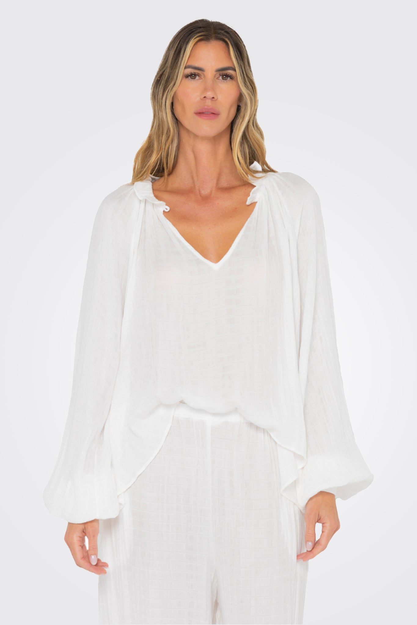 Dara Top - White by Just Bee Queen | 25 South Boutiques