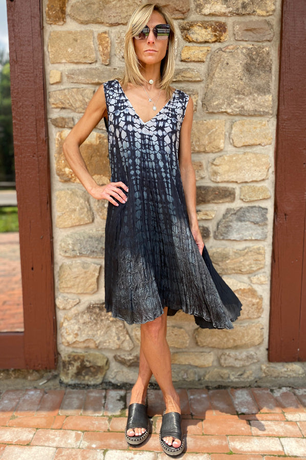 V Neck Dress - Black by Viviana Uchitel | 25 South Boutiques