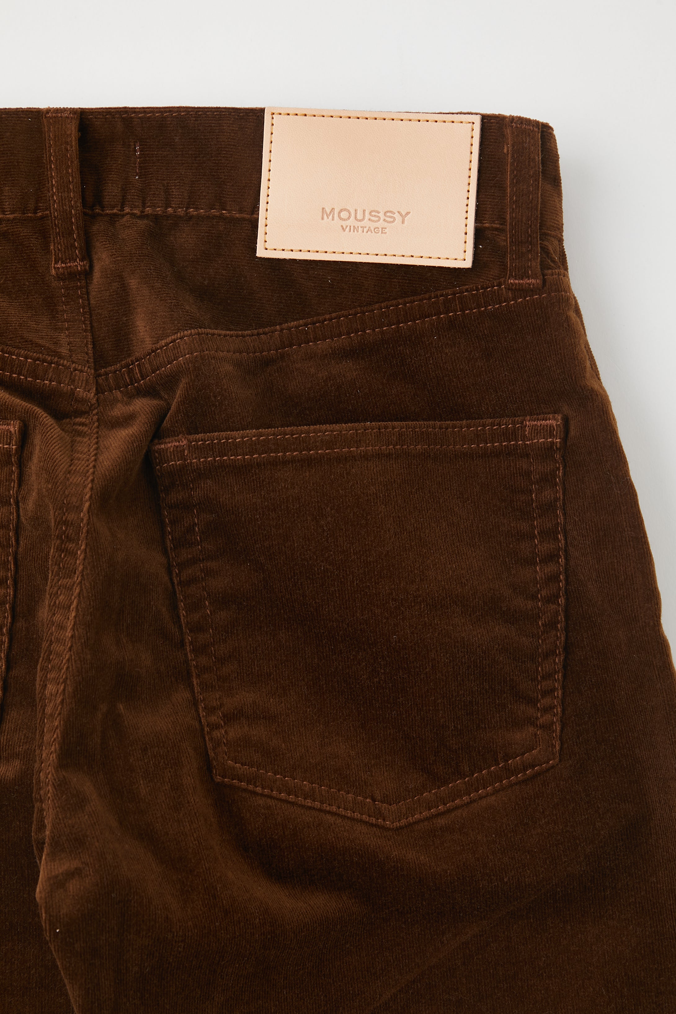MV Slater Corduroy Straight - Camel by Moussy — view 7