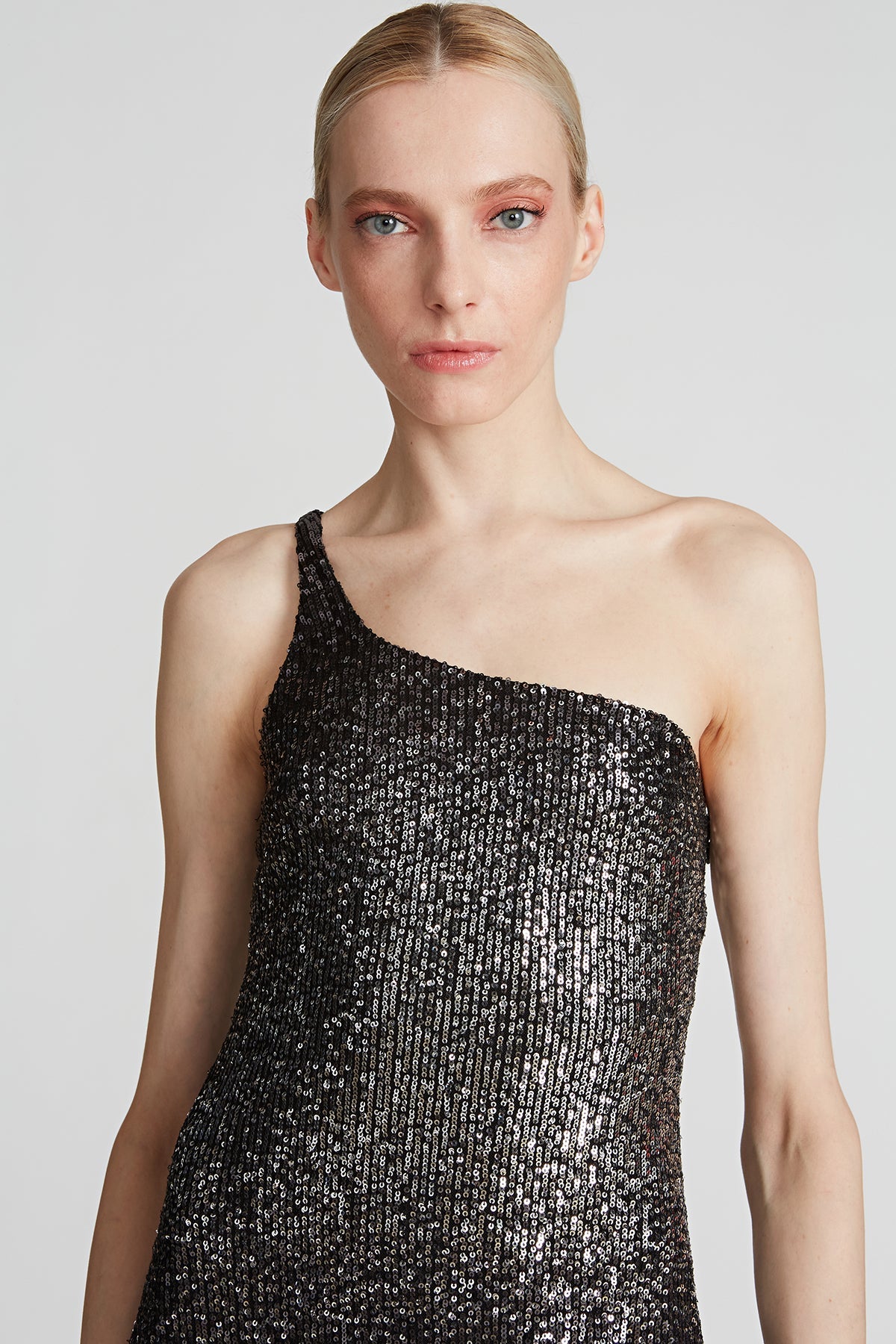 Ariah Ombre Sequin Dress - Black / Silver by Halston — view 4