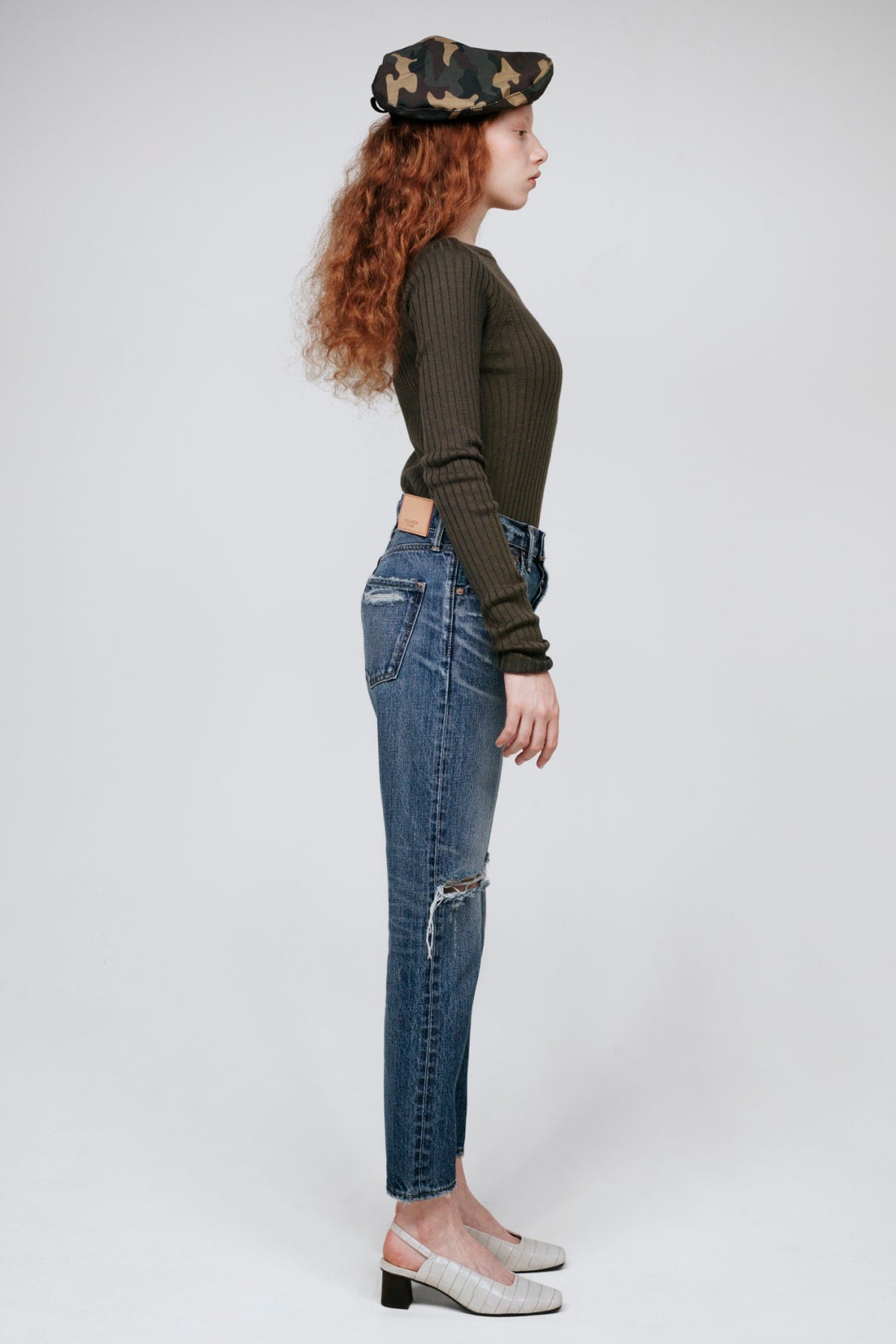 MV Beckton Tapered Jeans - Dark Blue by Moussy — view 4