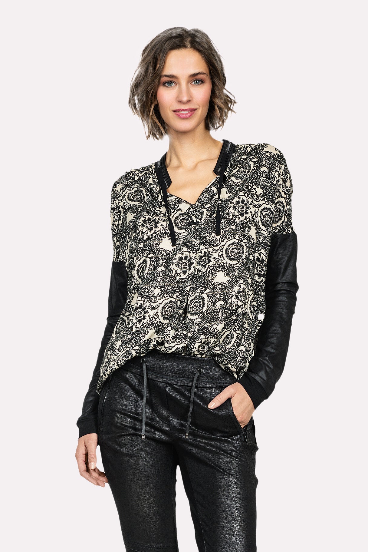 Blouse - Creme Ornament by Beate Heymann | 25 South Boutiques