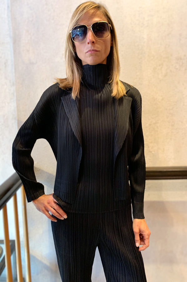 Short Pleats Jacket - Black by Issey Miyake | 25 South Boutiques