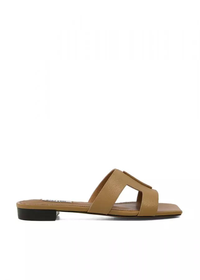 Chieko Sandal - Camel by Bibi Lou | 25 South Boutiques