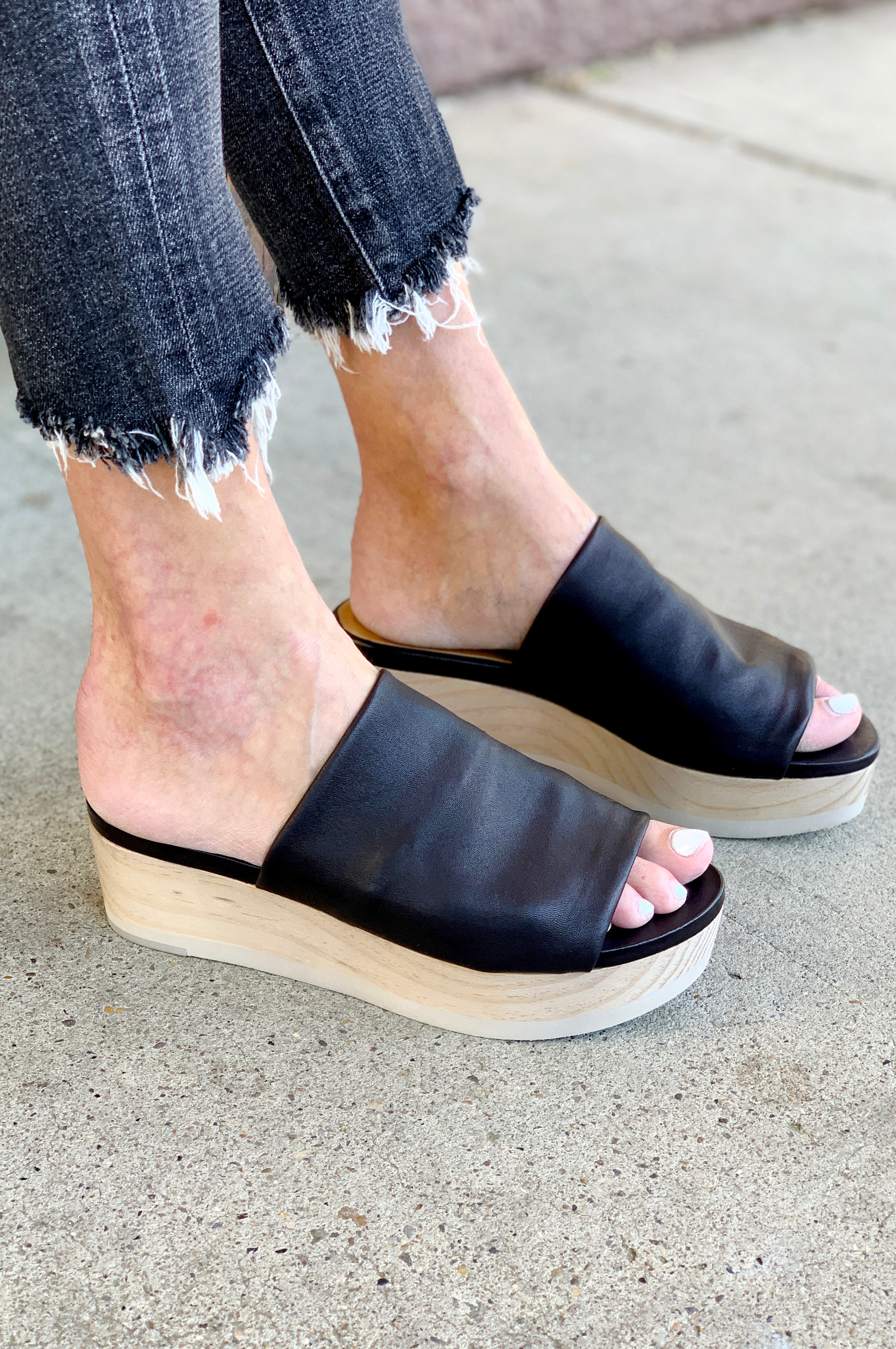Ana Clog - Natural Black by Coclico — view 3
