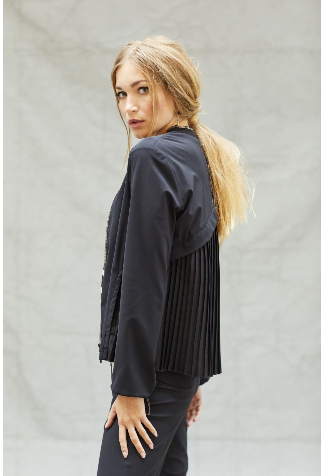 Fute Pleated Back Jacket & Belt - Black by Indies — alternate view