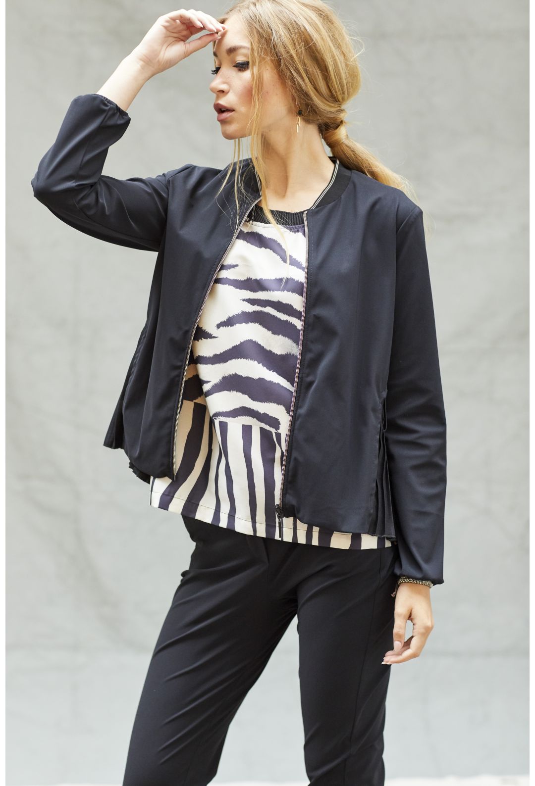 Fute Pleated Back Jacket & Belt - Black by Indies — view 4