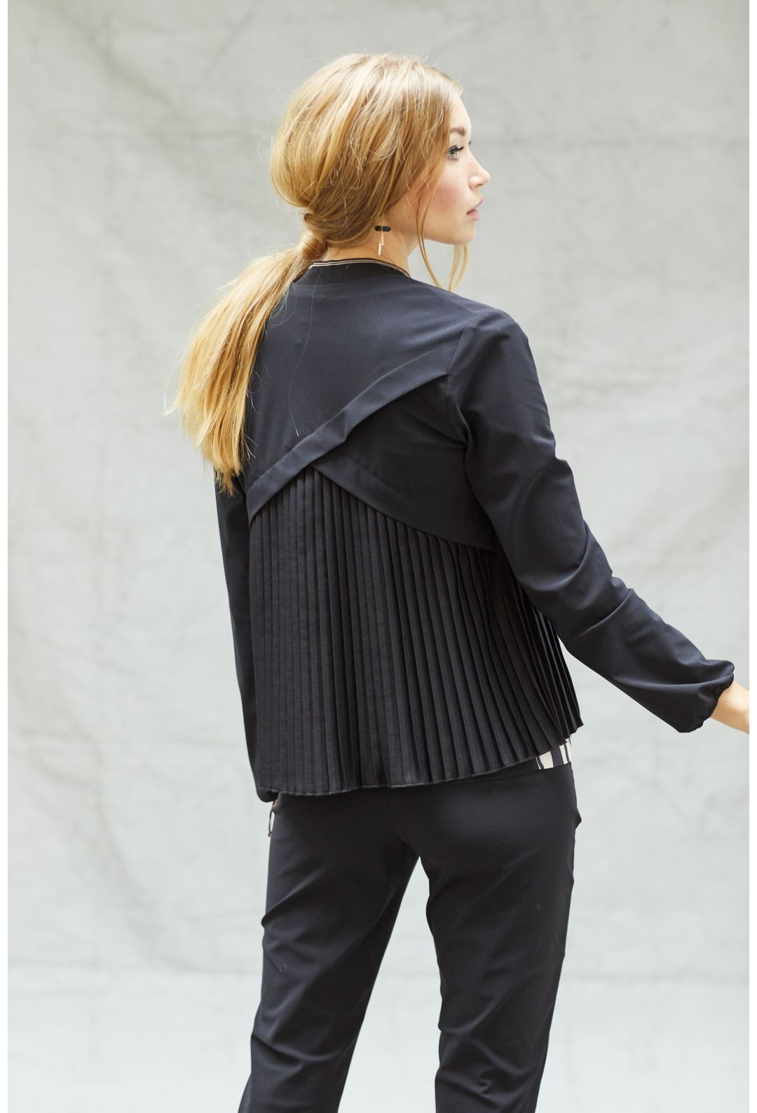 Fute Pleated Back Jacket & Belt - Black by Indies — view 3