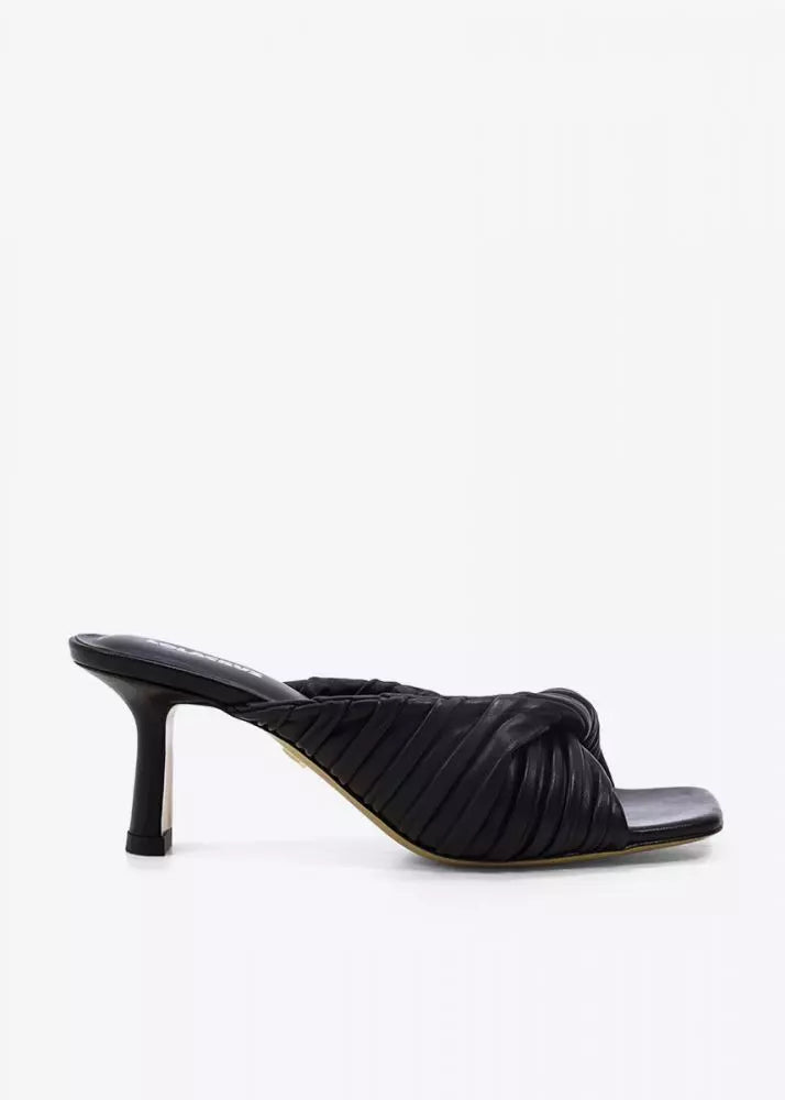 Helsa Sandal - Black by Lola Cruz | 25 South Boutiques