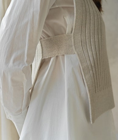 Irvin Sweater - Grey by Hana San — alternate view