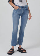 Isola Mid Rise Cropped Boot - Pixie by Citizens of Humanity — view 4