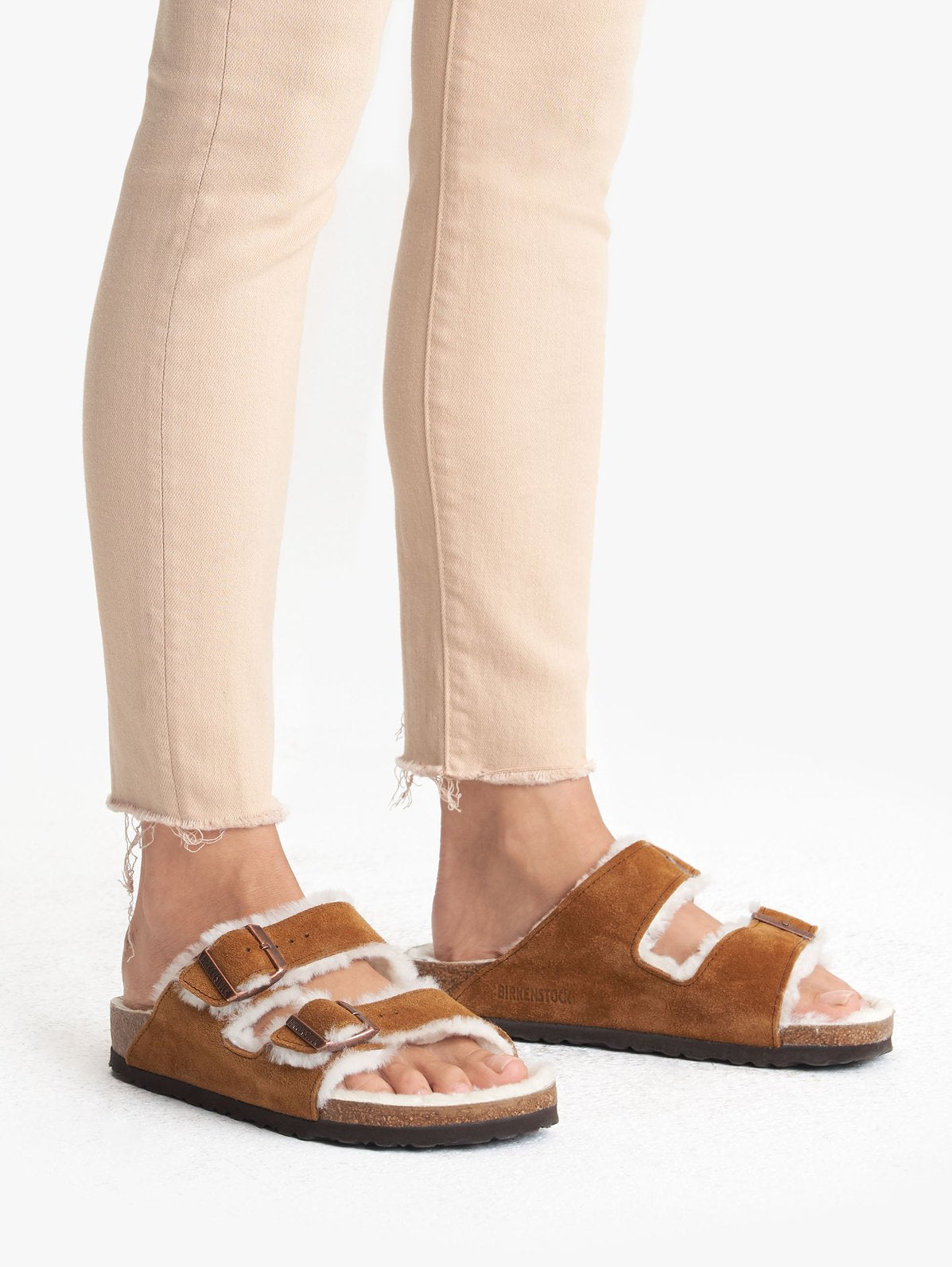 The High Waisted Looker Ankle Fray - Khaki by MOTHER — alternate view
