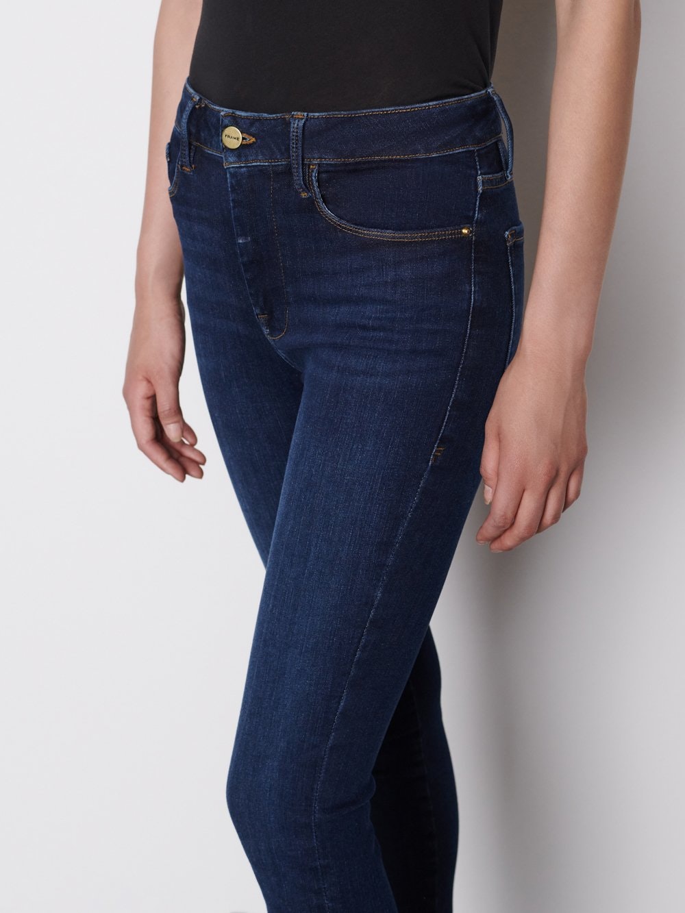 Le One Skinny - Kodak by Frame — view 4