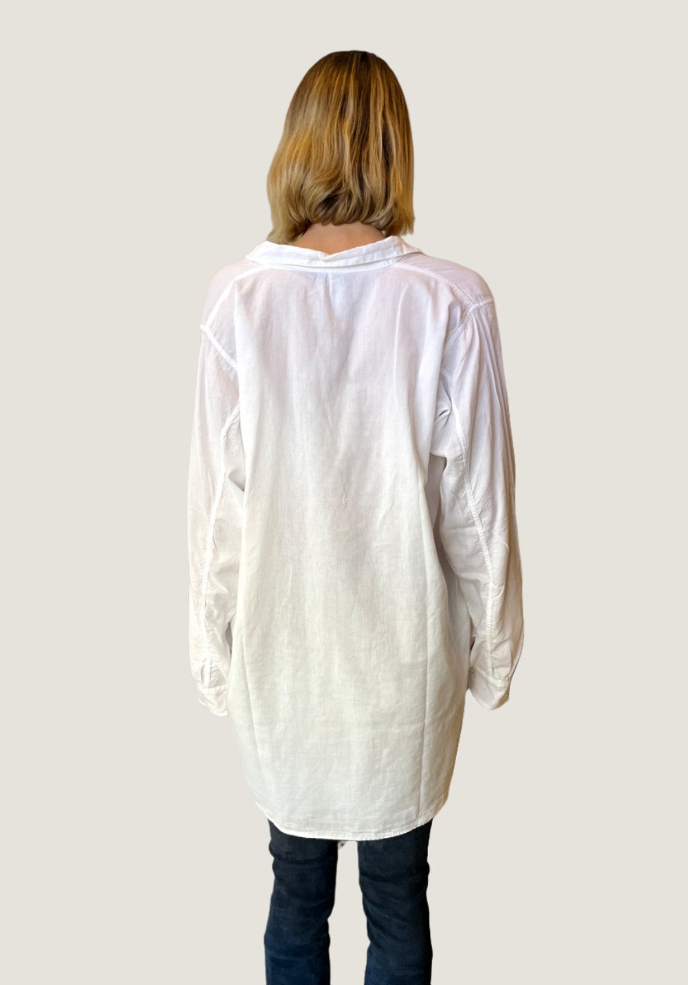Oversized Blouse - White by Kristensen — alternate view