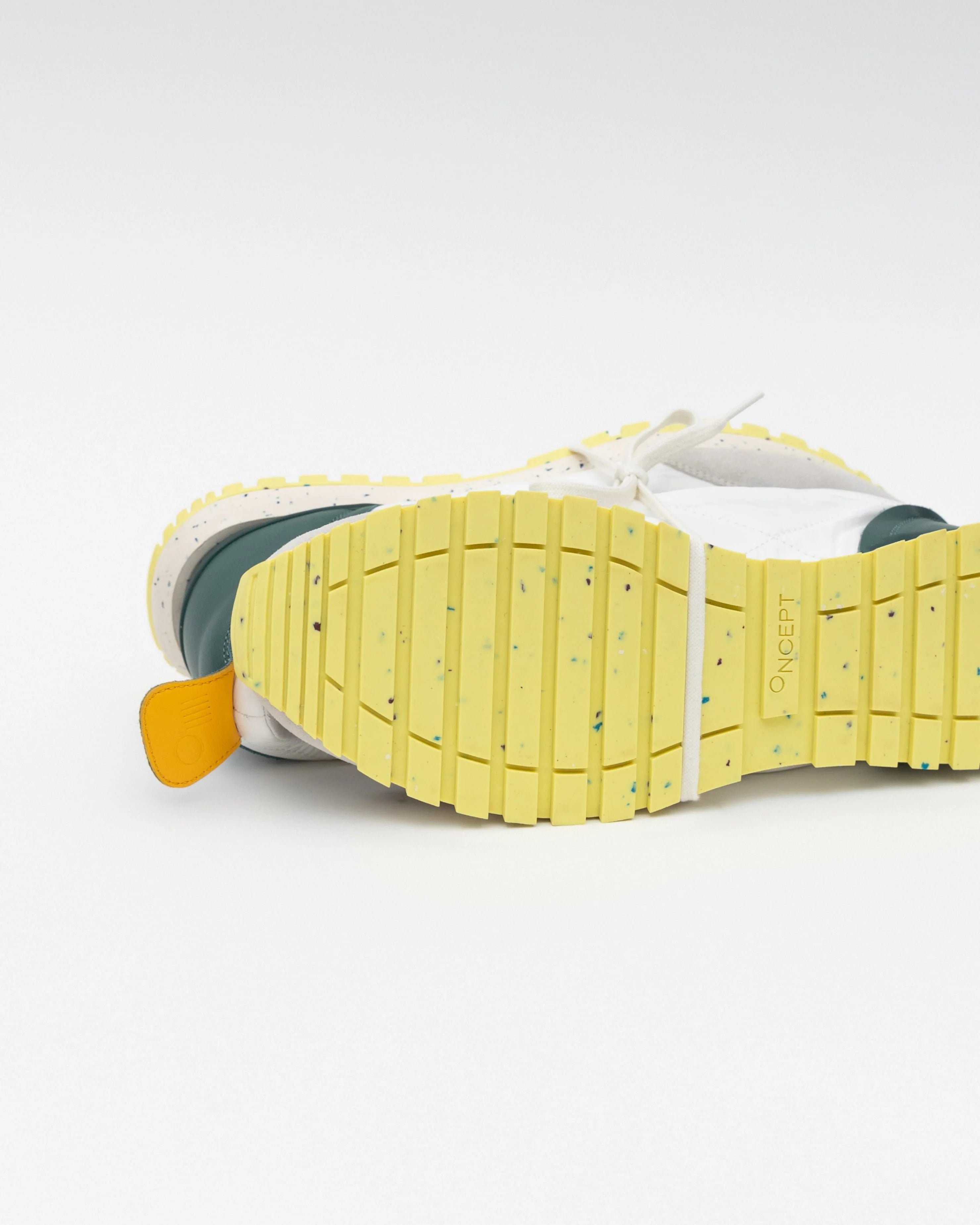 Tokyo Sneaker - White / Green by ONCEPT — view 4