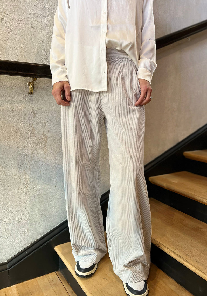 Corduroy Trousers - Sand by Transit Par-Such — alternate view