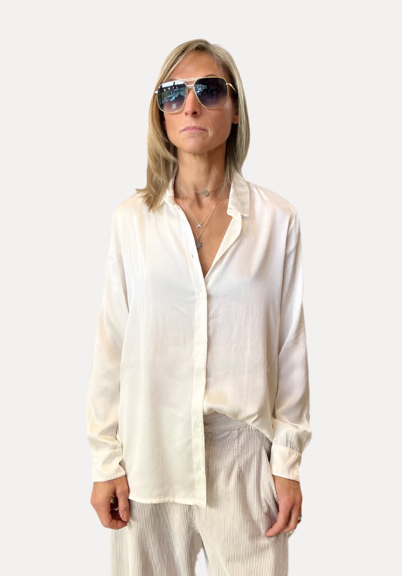 Stretch Satin Silk Shirt - Off White by Transit Par-Such | 25 South Boutiques