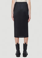 Basics Skirt - Black by Issey Miyake — alternate view