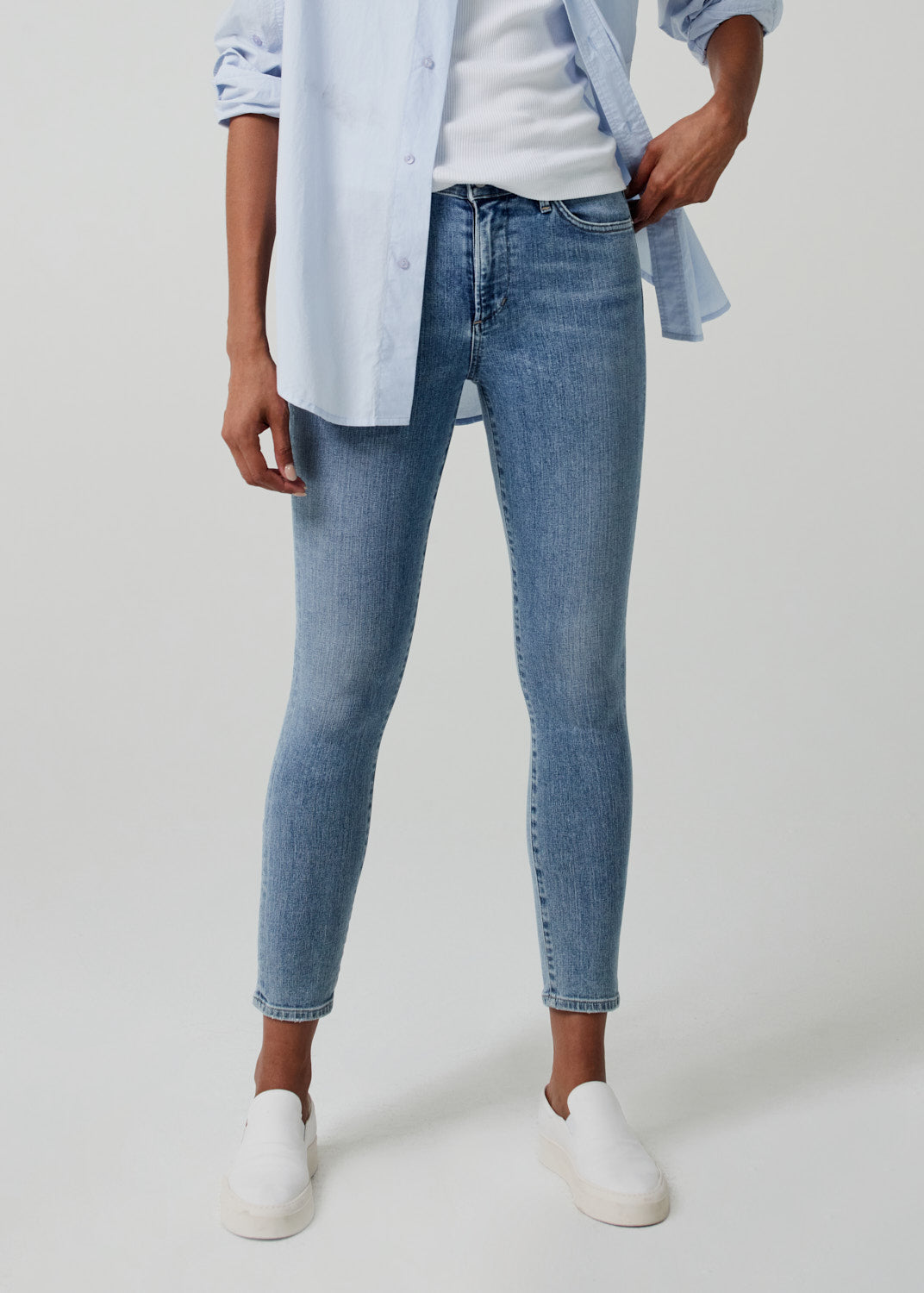 Rocket Ankle Mid Rise Skinny - Vivant by Citizens of Humanity — view 4