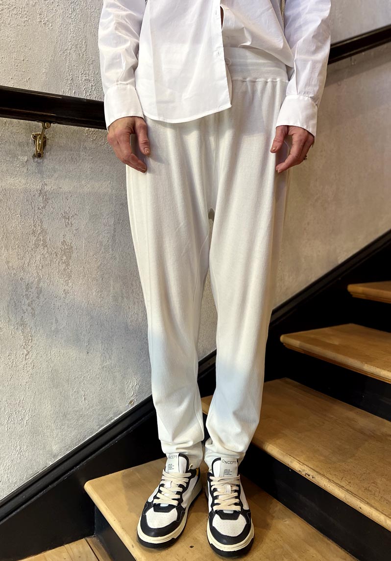 Oversize Fit Trousers - Ivory by Transit Par-Such — alternate view
