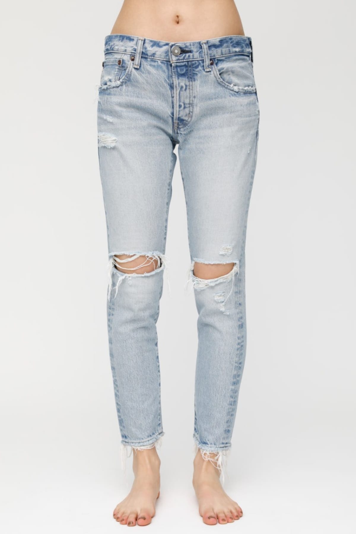 MV Yardley Tapered Jeans - Light Blue by Moussy | 25 South Boutiques